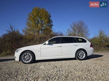 Авто BMW 3 Series 2010 № 8141007