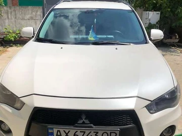 Авто Mitsubishi Outlander 2012 № 8141025