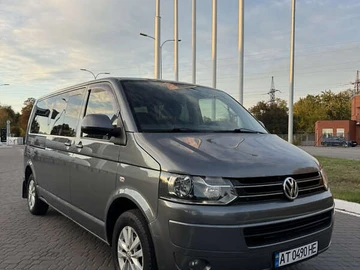 Авто Volkswagen Caravelle 2010 № 8141067