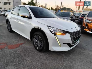 Авто Peugeot 208 2019 № 8141072