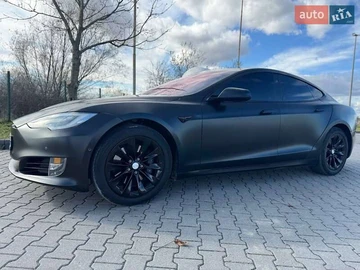 Авто Tesla Model S 2018 № 8141098
