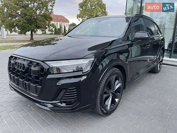Авто Audi Q7 2024 № 8141137