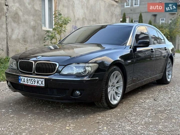 Авто BMW 7 Series 2002 № 8141385