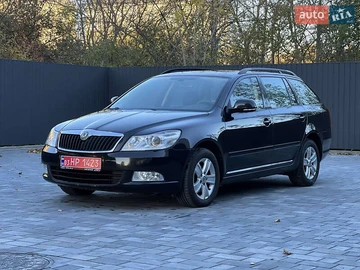 Авто Skoda Octavia 2010 № 8141414