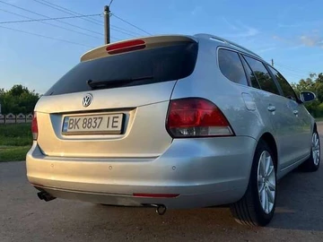 Авто Volkswagen Golf 2009 № 8141415