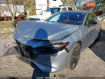 Авто Mazda 3 2023 № 8141668