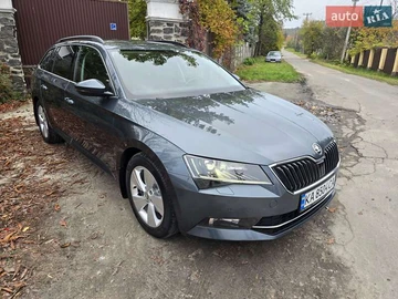 Авто Skoda Superb 2016 № 8141690