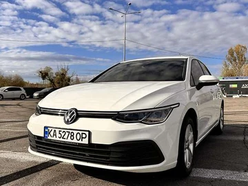 Авто Volkswagen Golf 2022 № 8141854