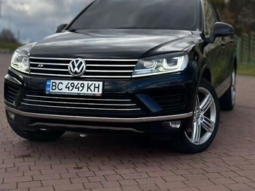 Авто Volkswagen Touareg 2016 № 8141892