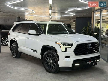 Авто Toyota Sequoia 2023 № 8141917