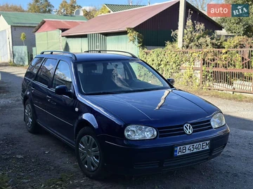 Авто Volkswagen Golf 1999 № 8142048