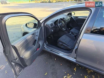 Авто Volkswagen Golf 2011 № 8142224