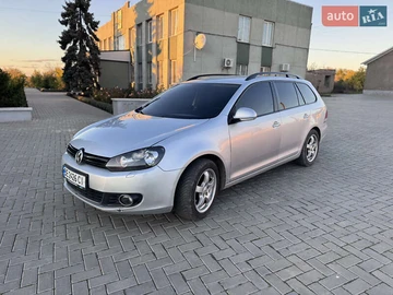 Авто Volkswagen Golf 2011 № 8142243