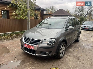 Авто Volkswagen Cross Touran 2008 № 8142262
