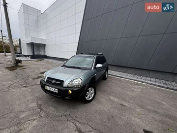 Авто Hyundai Tucson 2006 № 8142366