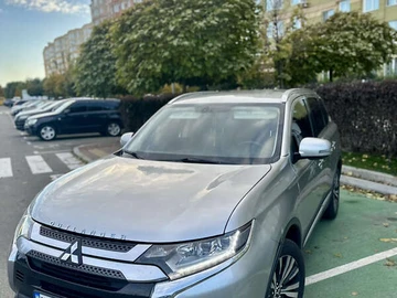 Авто Mitsubishi Outlander 2018 № 8142599