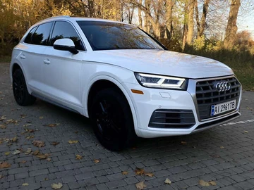 Авто Audi Q5 2020 № 8142743