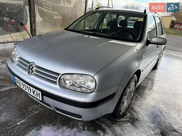 Авто Volkswagen Golf 2000 № 8142907