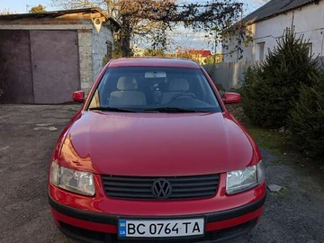 Авто Volkswagen Passat 2000 № 8143009