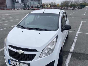 Авто Chevrolet Spark 2010 № 8143022
