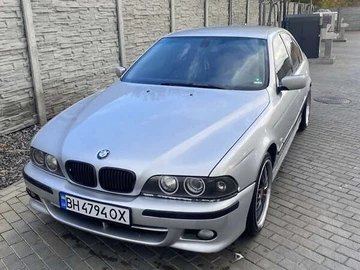 Авто BMW 5 Series 2001 № 8143044