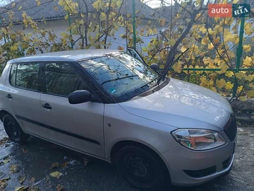 Авто Skoda Fabia 2010 № 8143049