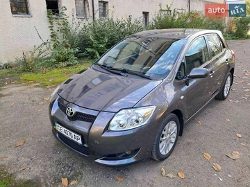 Авто Toyota Auris 2008 № 8143075