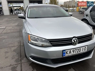 Авто Volkswagen Jetta 2012 № 8143238