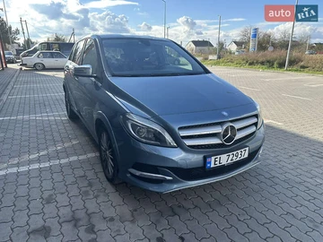 Авто Mercedes B-Class 2015 № 8143412