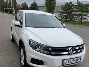 Авто Volkswagen Tiguan 2013 № 8143431