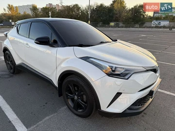Авто Toyota C-Hr 2017 № 8143686
