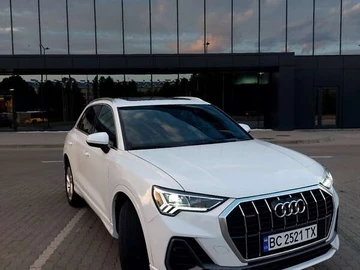 Авто Audi Q3 2021 № 8143799