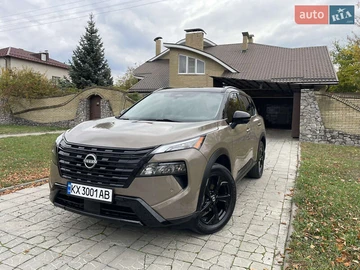 Авто Nissan Rogue 2024 № 8143827