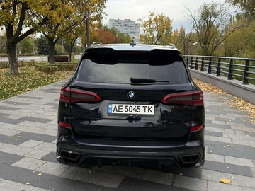 Авто BMW X5 2018 № 8143860