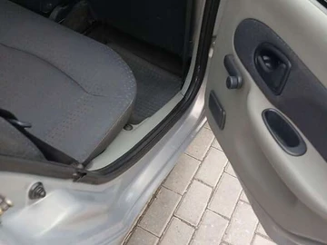 Авто Renault Clio 2005 № 8143950