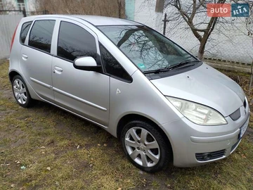 Авто Mitsubishi Colt 2004 № 8143965