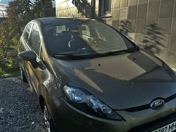 Авто Ford Fiesta 2011 № 8144117