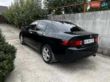 Авто Honda Accord 2004 № 8144136