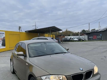 Авто BMW 1 Series 2006 № 8144137