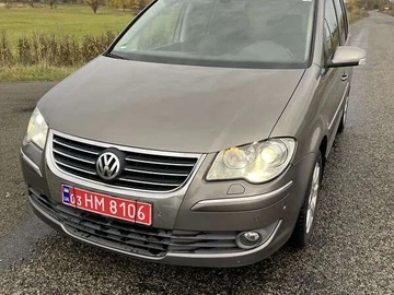 Авто Volkswagen Touran 2008 № 8144242