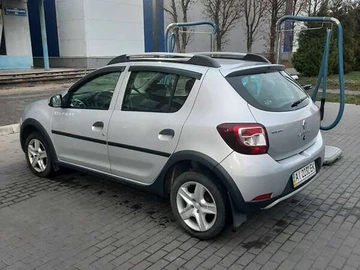 Авто Renault Sandero 2014 № 8144307