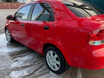 Авто Chevrolet Aveo 2006 № 8144580