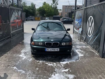 Авто BMW 5 Series 2001 № 8144588