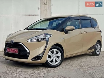 Авто Toyota Prius Mpv 2018 № 8144609
