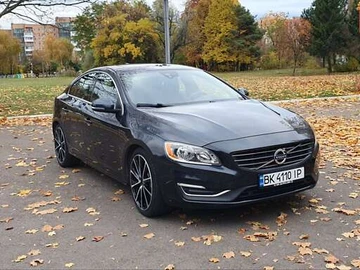 Авто Volvo S60 2015 № 8144696