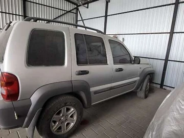 Авто Jeep Cherokee 2003 № 8144718