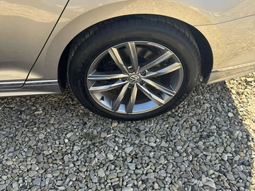 Авто Volkswagen Passat 2016 № 8144747