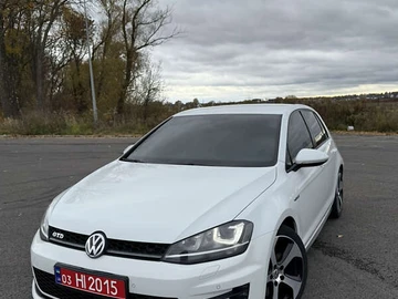 Авто Volkswagen Golf Gtd 2014 № 8144931