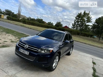 Авто Volkswagen Touareg 2011 № 8144985