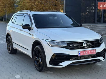 Авто Volkswagen Tiguan 2023 № 8145006